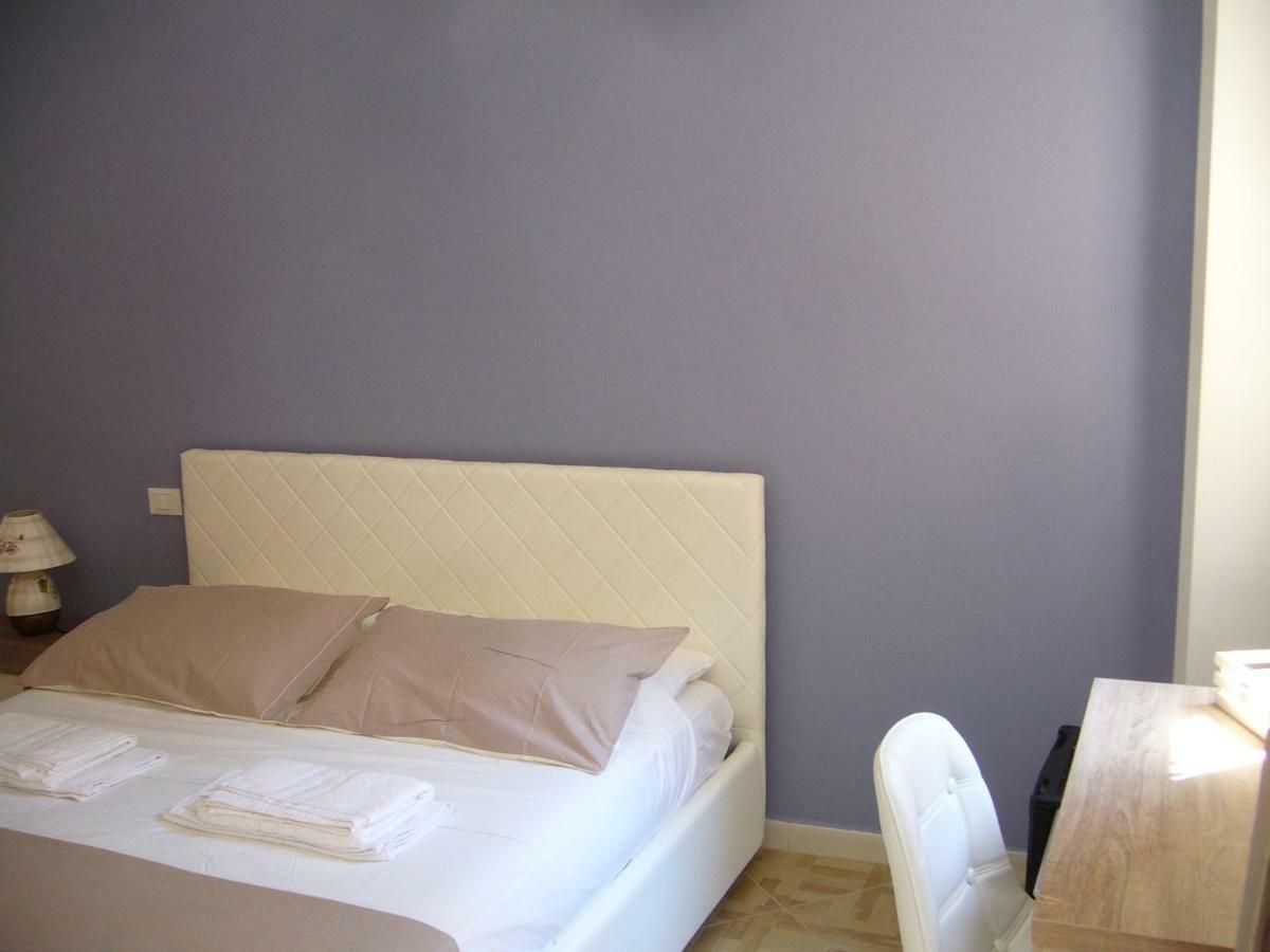 Casaleo Hotel Campofelice Di Roccella Eksteriør billede